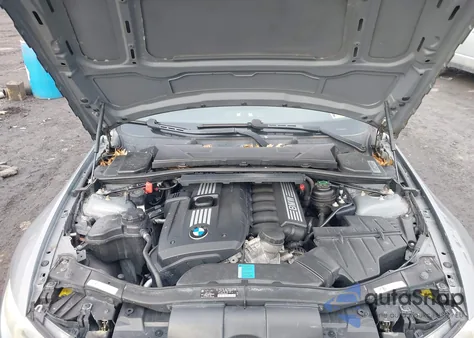 2009 BMW 328 Xi z USA, uszkodzony, nr VIN WBAWC33589PC87926